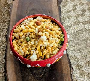Homemade Khatta Meetha Chanachur