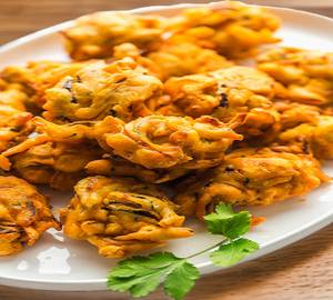 Pyaj bhajiya