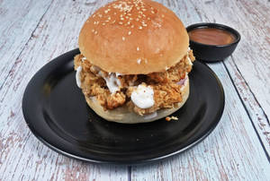 Chicken Bahubali Burger