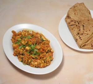 Egg Bhurji With Chapati [  2 eggs,2Chapati ]
