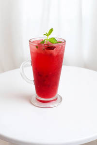 Berry Peach Fizz