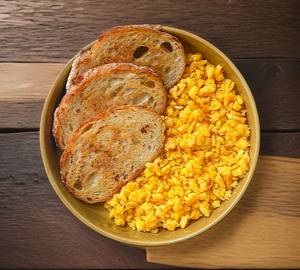Scrambled Egg with toast