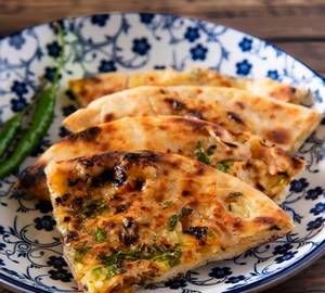 Amritsari Kulcha