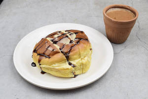 Hot Chocolate + Maskabun Chocolate