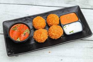 Kurkure Paneer Momos[ 4pcs]