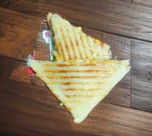 Corn cheese grilled sandwich