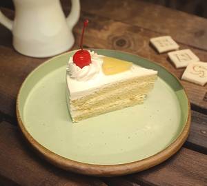 Eggless Pineapple Pastry (Per Pcs)