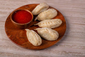 Steamed Veggies Momos