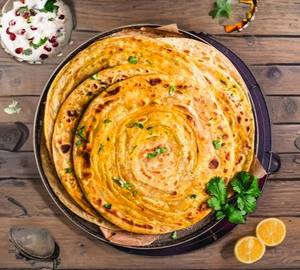 Tawa Lachha Parantha Namak Mirchi
