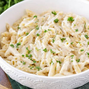 Alfredo White Sauce Pasta