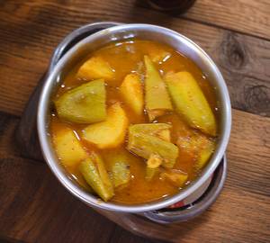 Aloo Parwal