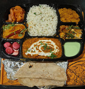 Theth Nonveg Thali With Tawa Roti