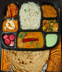 Theth Veg Thali With Paratha