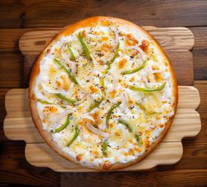 Onion capsicum pizza