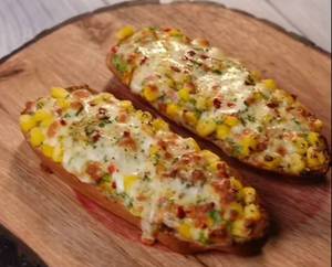 Corn Chilli Garlic Bread