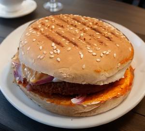 Crunchy Corn Burger