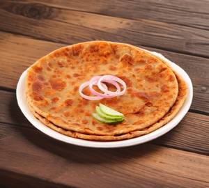 Onion paratha [2 pieces]