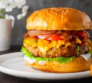 Veg cheese burger