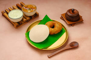 Idli Vada