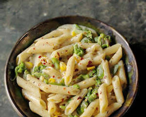White Sauce Pasta