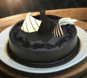 Classic Chocolate Truffle Cake