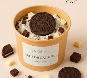 Cookie and cream brownie tub