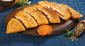 Paneer Tikka Stuffed Garlic Bread