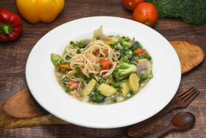 Pan Fried Noodles [Serves 2]