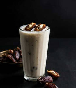 Fresh Khajur Shakes