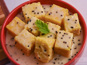 Hot Dahi Khaman