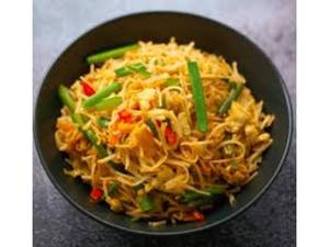 Chilly Garlic Noodles (Non-Veg)