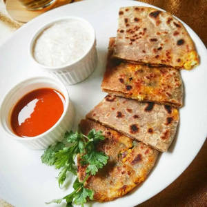 Paneer Paratha (2 Nos.) With Curd + Pickle
