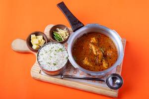 Dhaba Style Cooker Chicken