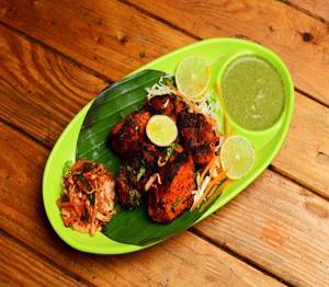 Kali Mirchi Chicken Tikka Boneles (6 Pcs)