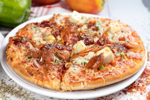 Schezwan Paneer Pizza [9 Inches]