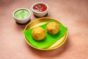 Potato Vada (2 Pcs)