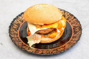 Spl Chilli Chicken Cheese Burger
