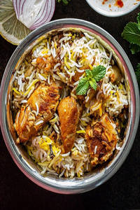 Boneless Chicken Biryani (500 Ml Pack)