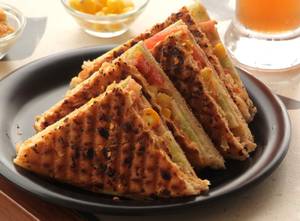 Veggie Delight Sandwich