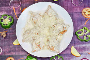 Chicken Cheesy Peshawari Momos