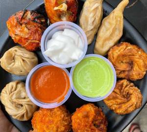 Mix Veg Momos 10 pcs