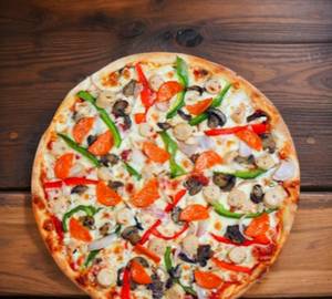 Supreme chicken pizza