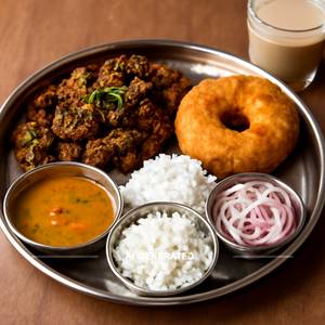 Mutton Sukka Thali With Vada