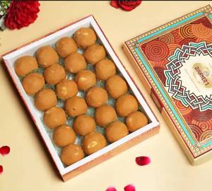 Desi Ghee Besan Laddu