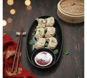 Chicken Steamed Momos [6 pieces]
