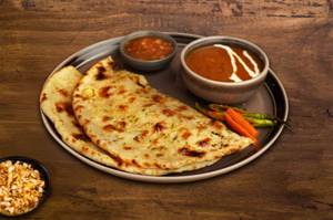 Amritsari Paneer Kulcha Combo