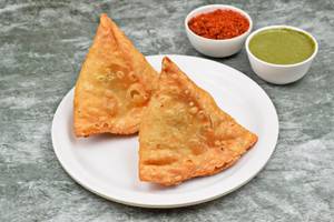 Samosa Plate (2 Pieces)