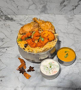 Spcl Biryani{1egg,6pc Of Chicken 65 & 2dum Peices}