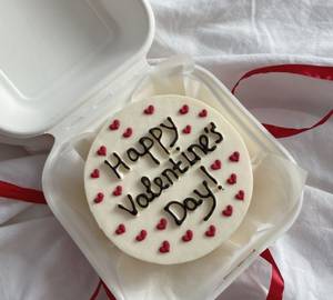 Valentine's Theme Oreo Chocolate Bento Cake