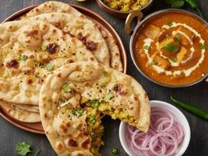 2 Aloo Naan With Shahi Paneer